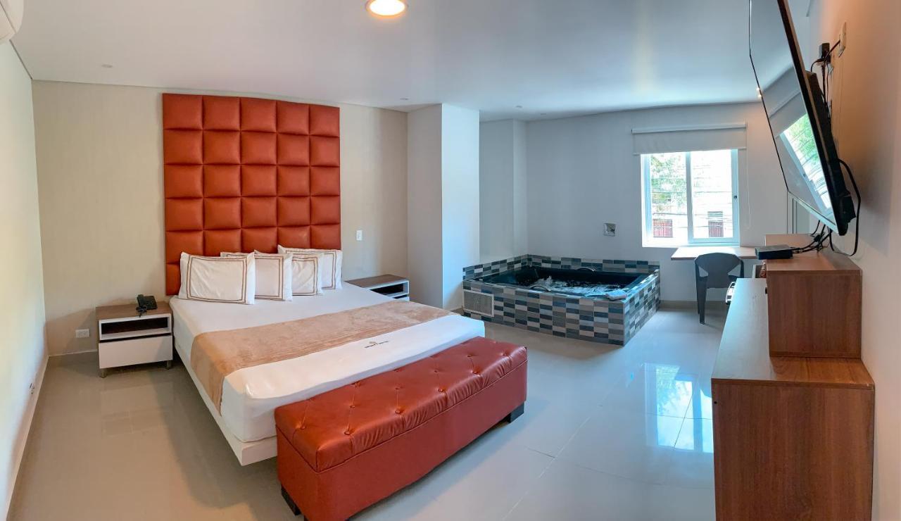 Infinity Hotel Medellín Eksteriør billede