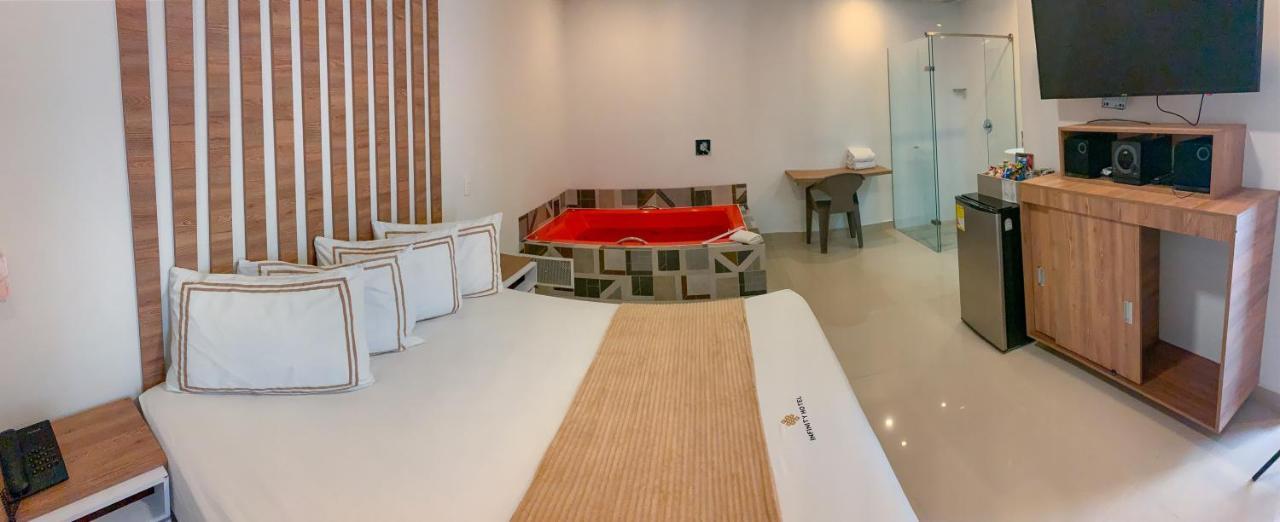 Infinity Hotel Medellín Eksteriør billede
