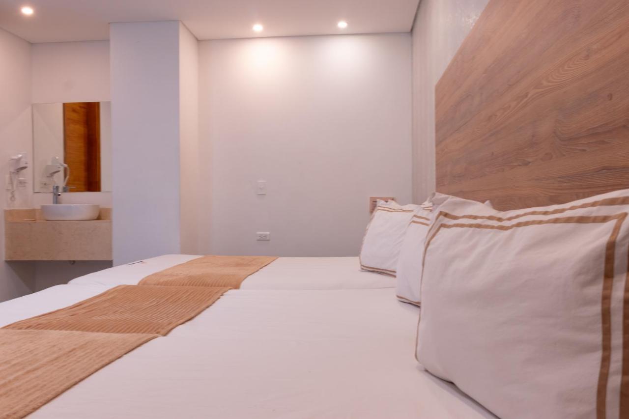 Infinity Hotel Medellín Eksteriør billede