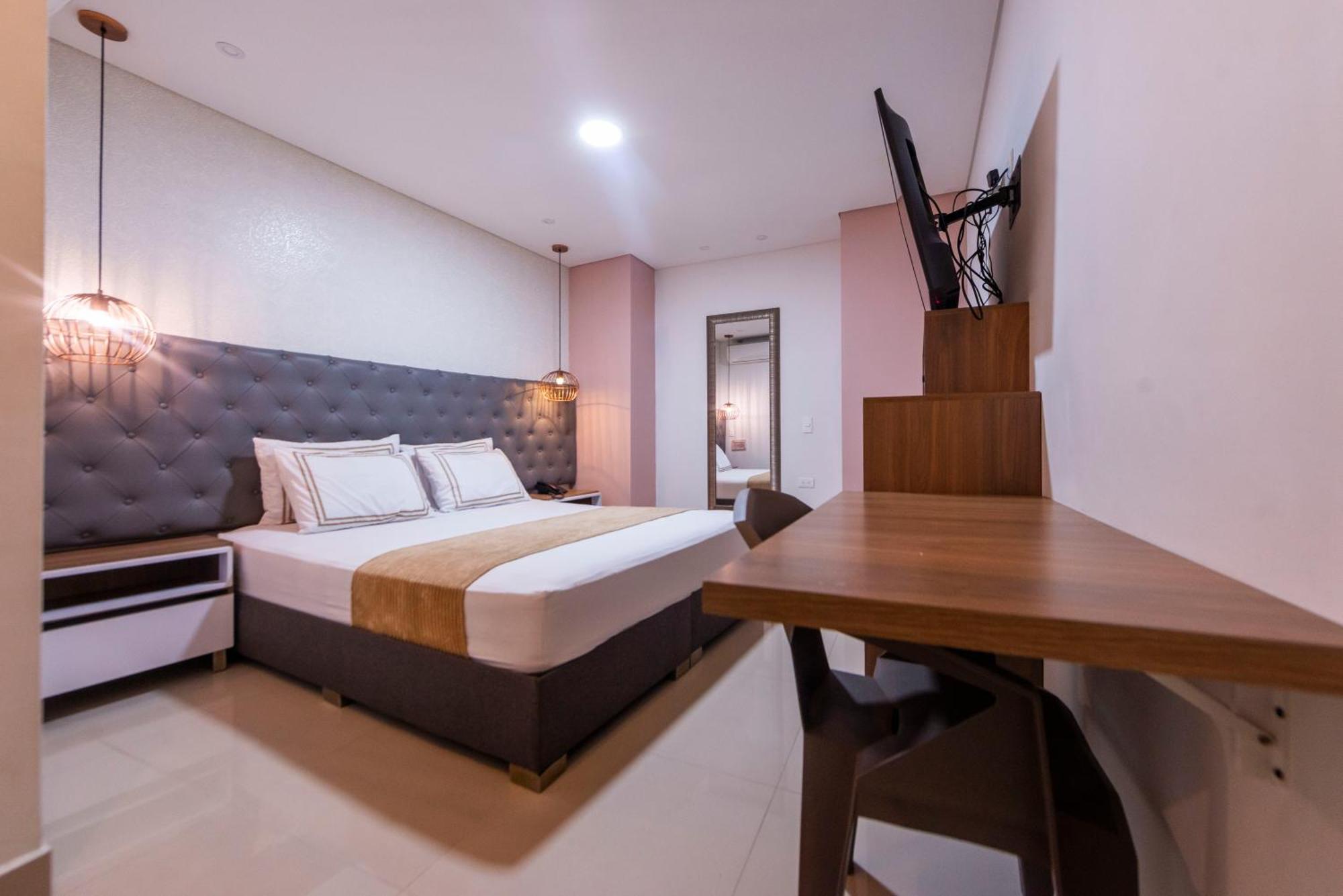Infinity Hotel Medellín Eksteriør billede