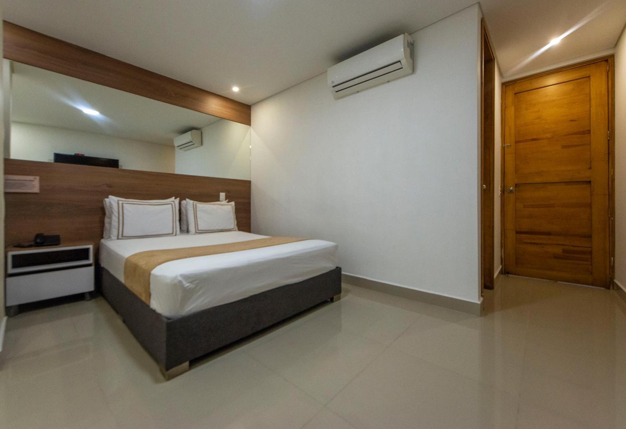 Infinity Hotel Medellín Eksteriør billede